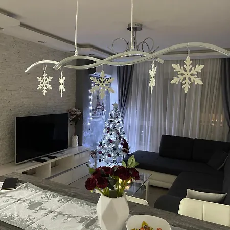 Mdb Lux * Subotica